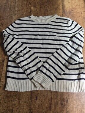 Cute cotton sweater